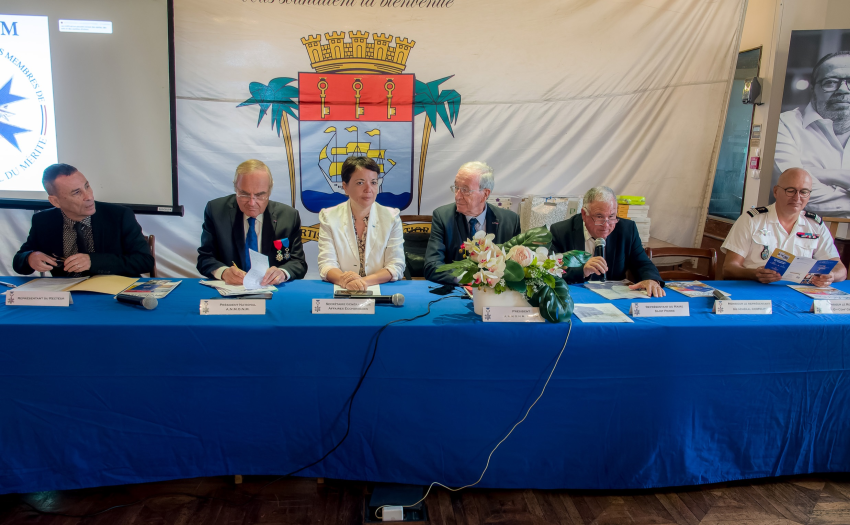 A la tribune de l'AG 2025
